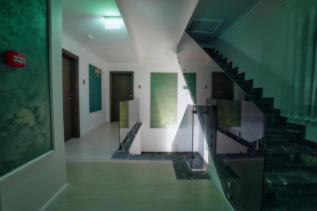 Hotel Imperium Botiz Buitenkant foto